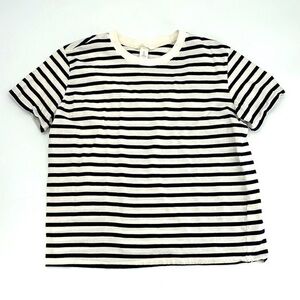 UEC H&M boyfriend t shirt cream and navy size large